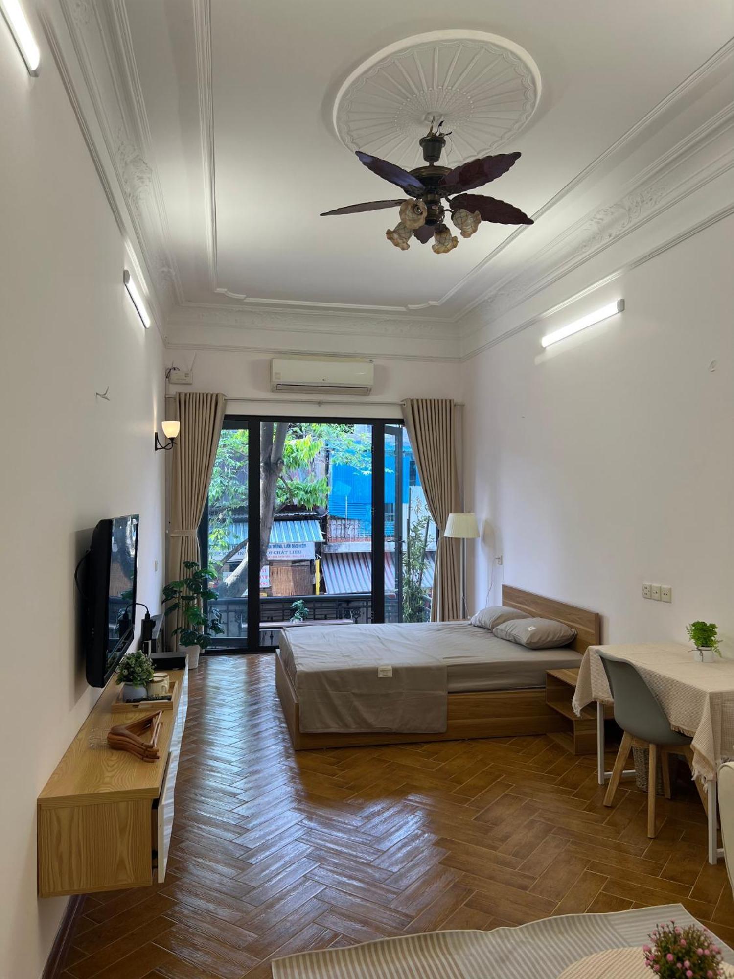 Lh Homestay Hanoi Exterior photo