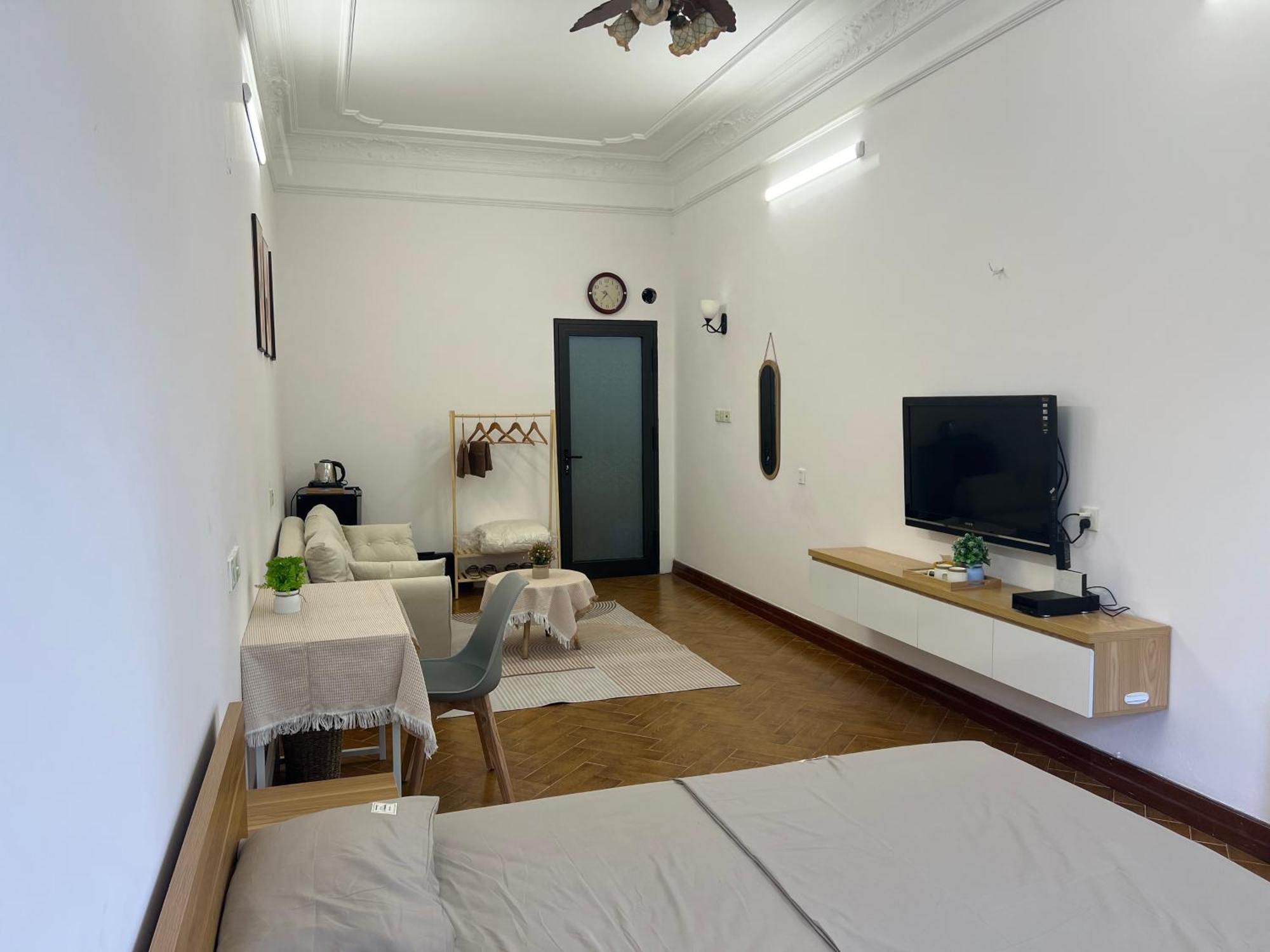 Lh Homestay Hanoi Exterior photo